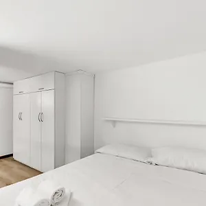 Loft Daiquiri Nel Centro Di Milano, Via Sottocorno, Porta Vittoria Milan