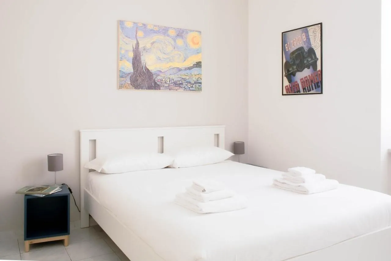 Bnbutler - Farini - Beautiful One Bedroom Apartment - Central Milan