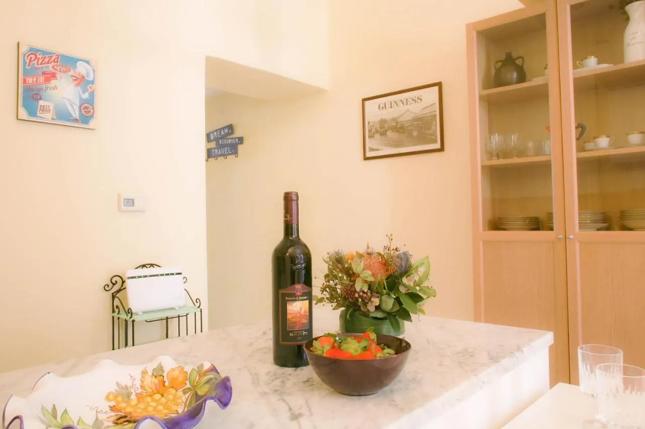 Bnbutler - Farini - Beautiful One Bedroom Apartment - Central Milan